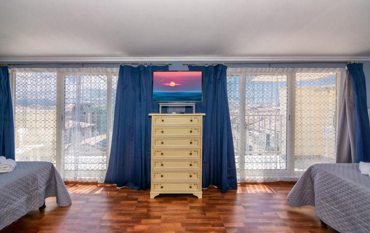 Hotel Villa Benvenuti فياريجيو المظهر الخارجي الصورة