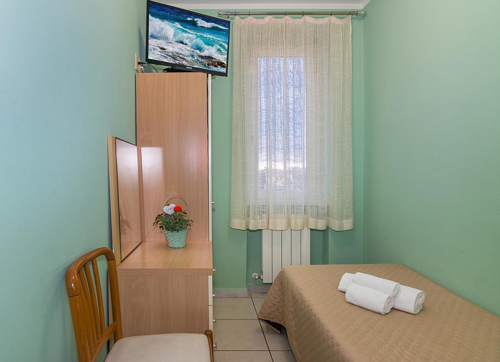 Hotel Villa Benvenuti فياريجيو المظهر الخارجي الصورة