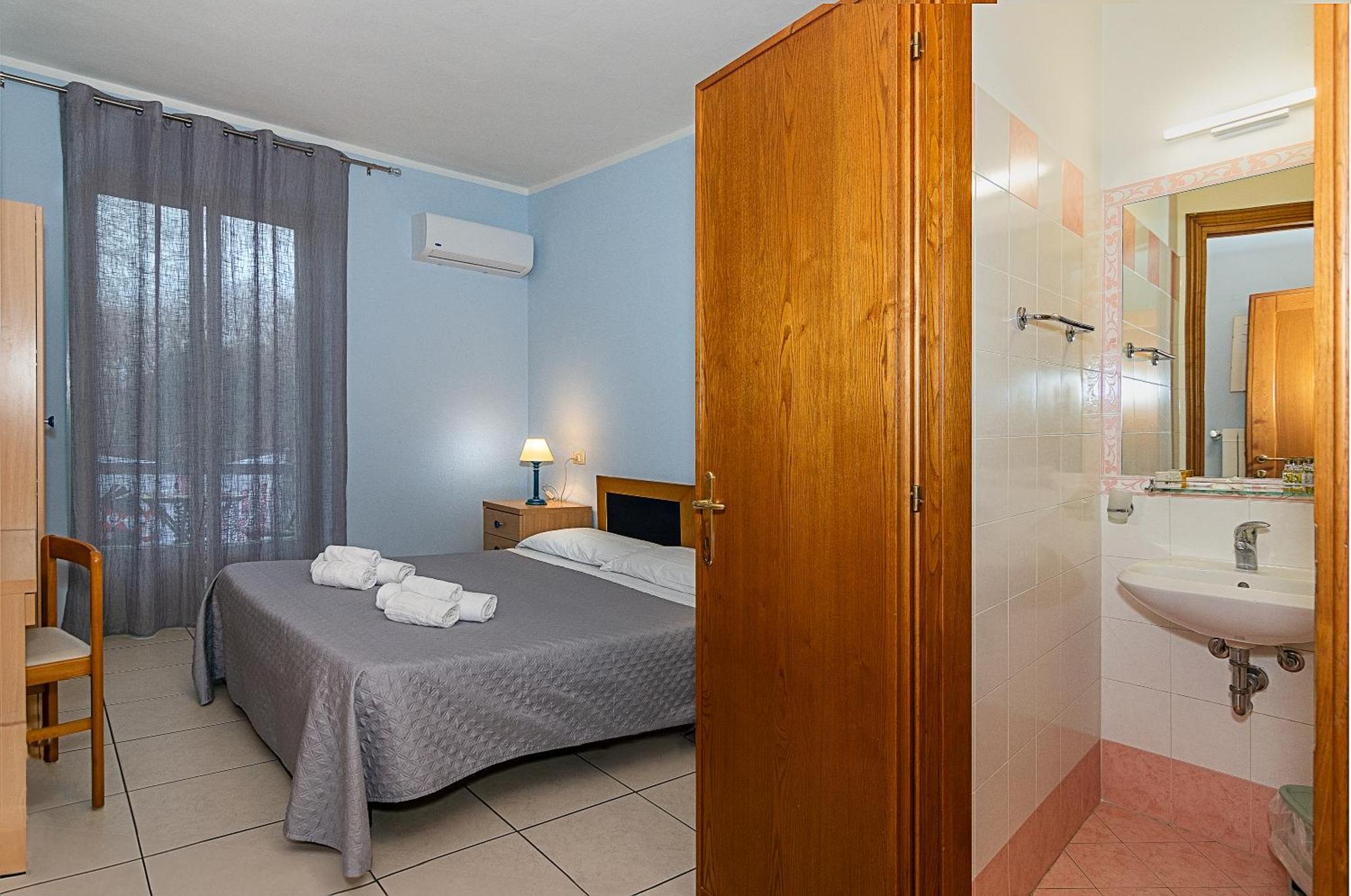 Hotel Villa Benvenuti فياريجيو المظهر الخارجي الصورة