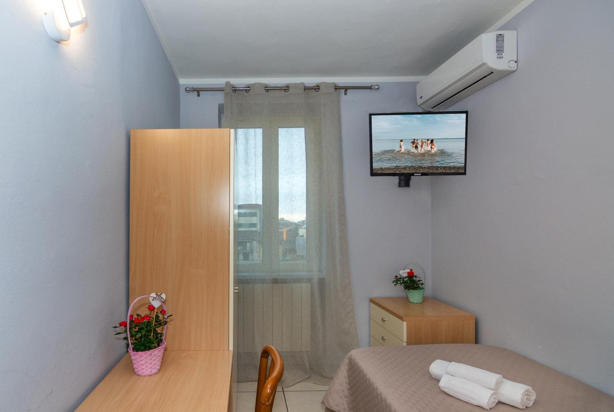Hotel Villa Benvenuti فياريجيو المظهر الخارجي الصورة
